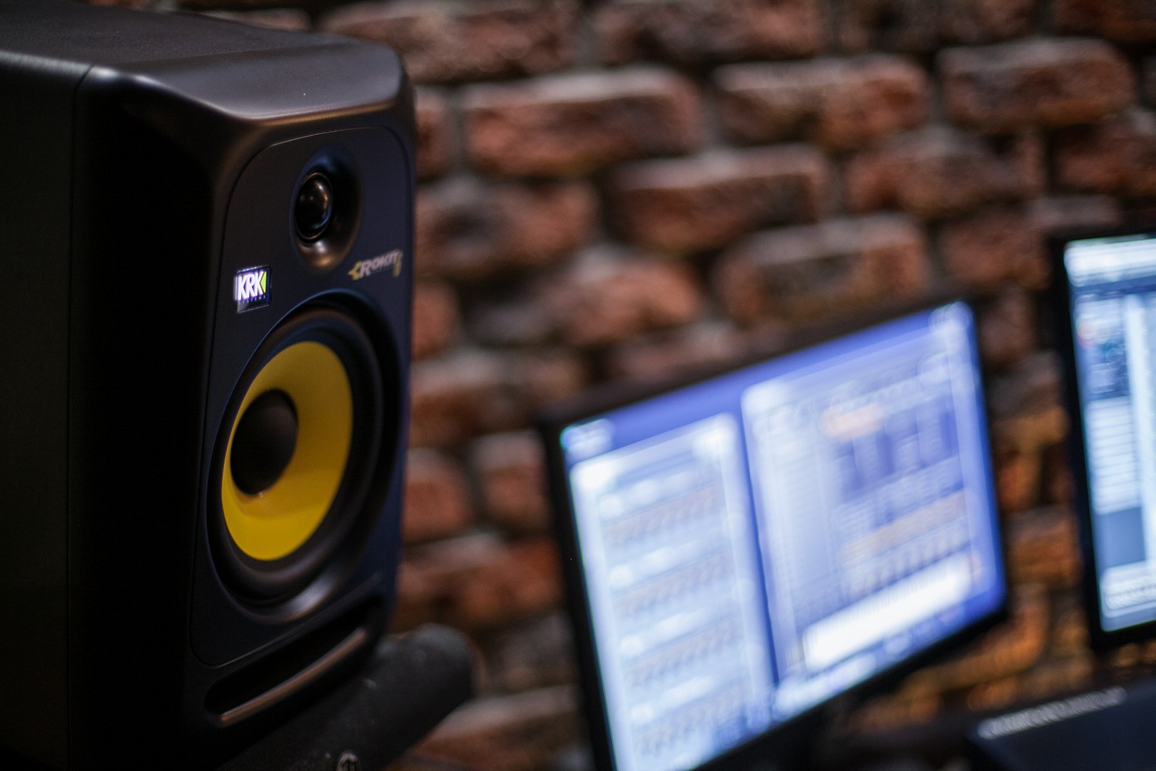 KRK Systems Rokit 6